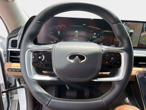 Used 2025 INFINITI QX80 Sensory AWD/4WD image 27