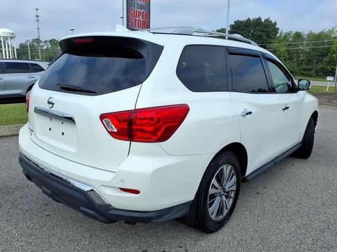 Certified 2019 Nissan Pathfinder S FWD image 14