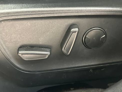 Used 2023 Ford Escape Active AWD/4WD image 19