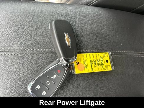Used 2024 Chevrolet Equinox Premier AWD/4WD image 22