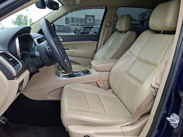 Certified 2017 Jeep Grand Cherokee Limited AWD/4WD image 17