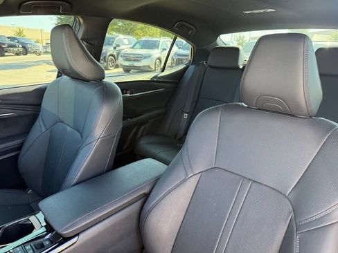 Used 2025 Toyota Camry XSE FWD image 10