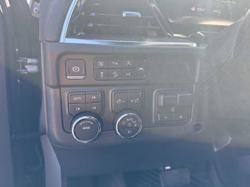 Used 2026 Chevrolet Tahoe Z71 w/ Comfort Package AWD/4WD image 14