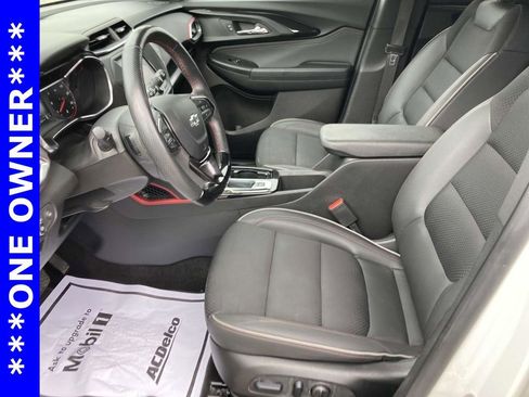 Used 2023 Chevrolet TrailBlazer RS AWD/4WD image 15