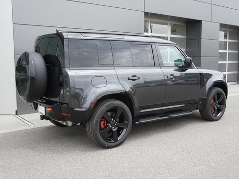 New 2026 Land Rover Defender 110 X AWD/4WD image 4