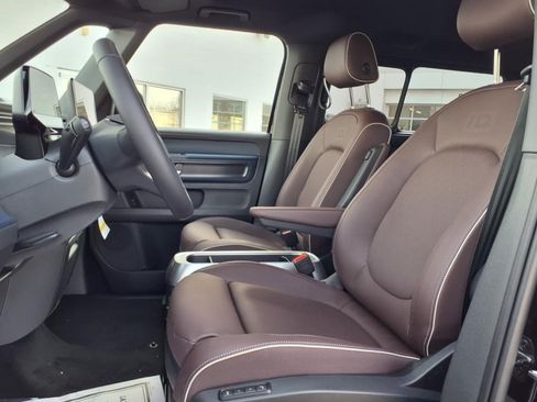 New 2025 Volkswagen ID. Buzz Pro S image 14