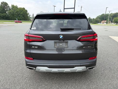 Used 2022 BMW X5 xDrive40i w/ Premium Package AWD/4WD image 8