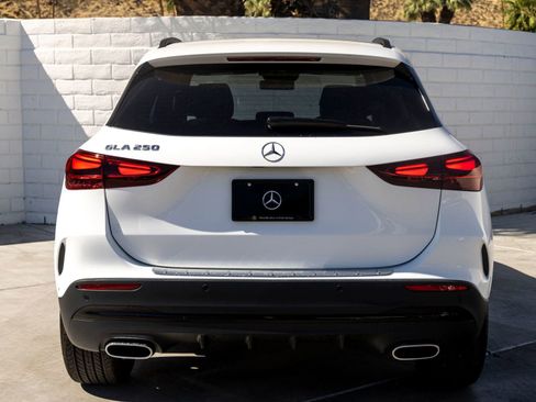 Used 2026 Mercedes-Benz GLA 250 image 9
