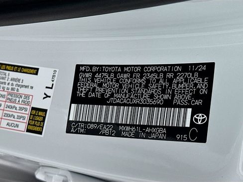 Used 2024 Toyota Prius Prime image 31