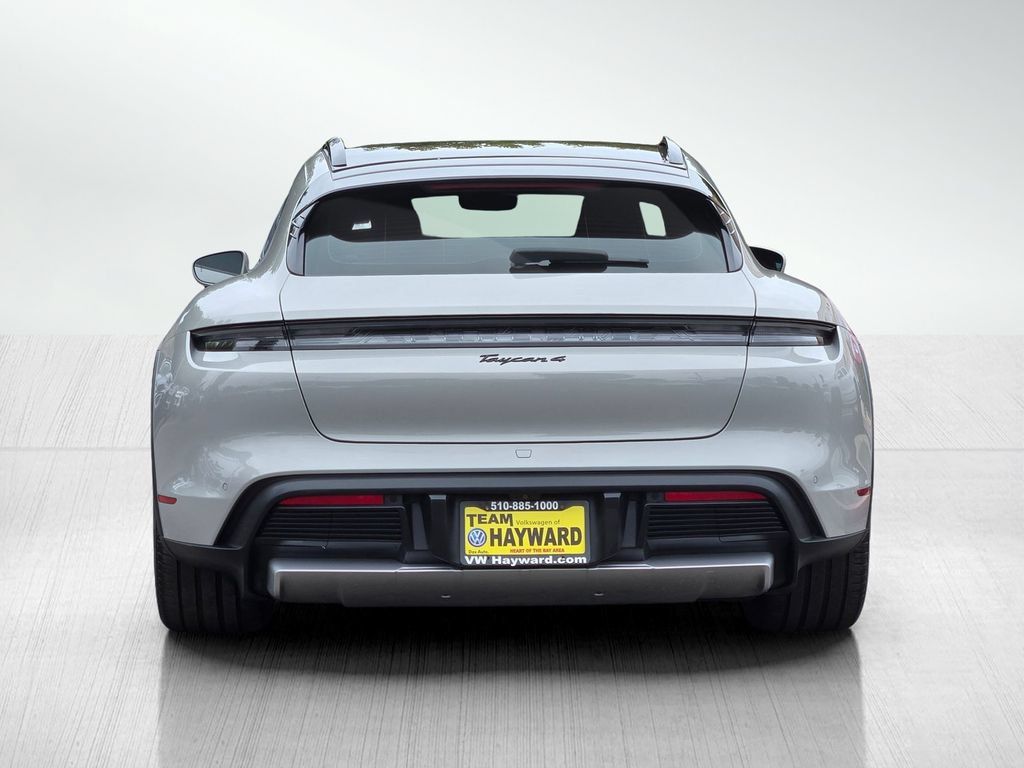 Used 2022 Porsche Taycan 4 Cross Turismo AWD/4WD image 6