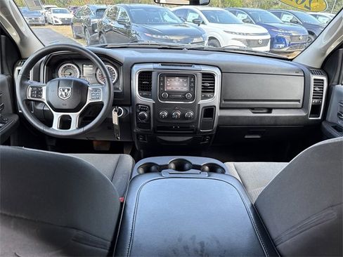 Used 2024 RAM 1500 Classic SLT image 19