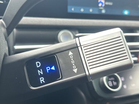 New 2026 Hyundai Tucson Limited image 22