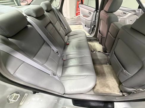 Used 2003 Toyota Avalon XLS FWD image 40