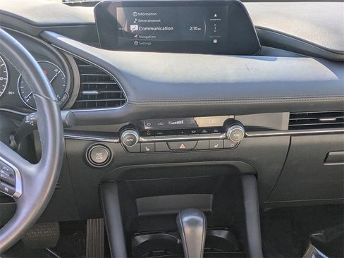Used 2025 MAZDA MAZDA3 s image 17