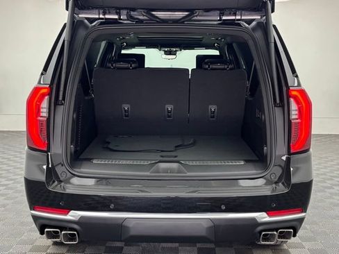 New 2026 GMC Yukon XL Denali w/ Denali Reserve Package AWD/4WD image 13