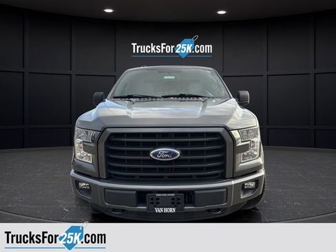 Used 2015 Ford F150 XLT w/ Equipment Group 302A Luxury image 8
