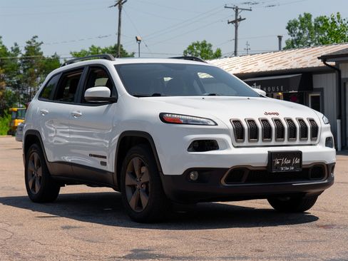 Used 2017 Jeep Cherokee 75th Anniversary AWD/4WD image 3