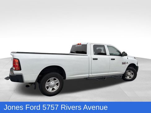 Used 2018 RAM 3500 Tradesman image 3