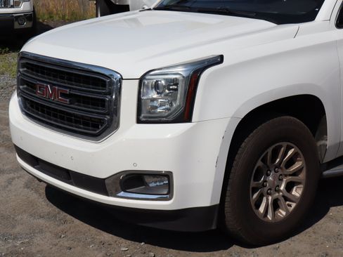Used 2015 GMC Yukon SLT w/ Open Road Package RWD image 6