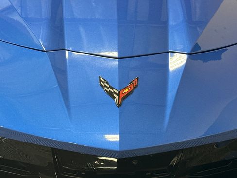 Used 2022 Chevrolet Corvette Stingray Convertible w/ Z51 Performance Package RWD image 46