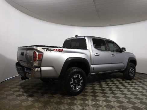 Used 2021 Toyota Tacoma SR image 5