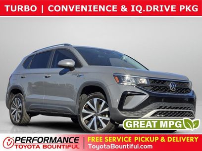 Used 2022 Volkswagen Taos SE w/ IQ.Drive SE Package