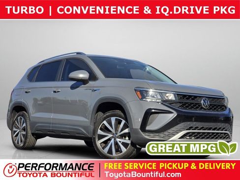 Used 2022 Volkswagen Taos SE w/ IQ.Drive SE Package AWD/4WD image 1