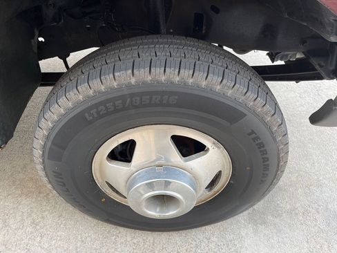 Used 1999 Ford F350 XLT image 19