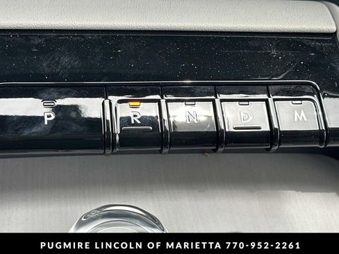 New 2026 Lincoln Navigator L Reserve AWD/4WD image 35