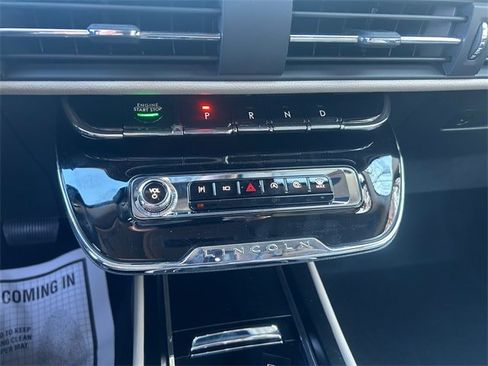 New 2026 Lincoln Corsair Premiere image 18