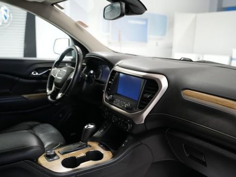 Used 2018 GMC Acadia Denali image 24