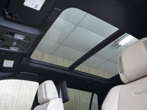 Used 2023 Cadillac Escalade Sport w/ Touring Package AWD/4WD image 25