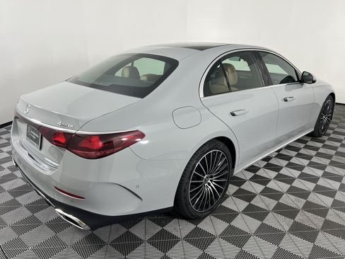 New 2026 Mercedes-Benz E 350 4MATIC Sedan image 13