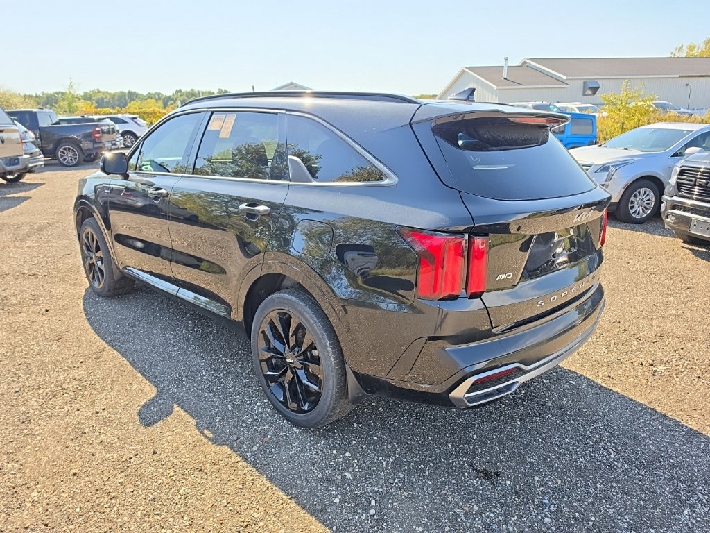 Used 2022 Kia Sorento SX AWD/4WD image 9