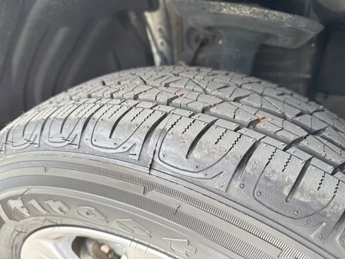 Used 2025 Toyota RAV4 XLE image 25