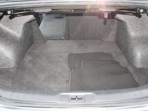 Used 2024 Nissan Altima 2.5 SV FWD image 31