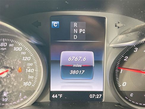 Certified 2019 Mercedes-Benz GLC 300 4MATIC image 11