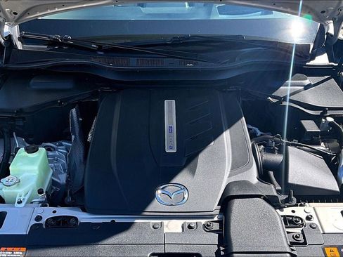 Used 2024 MAZDA CX-90 Plug-In Hybrid w/ Premium Pkg image 30