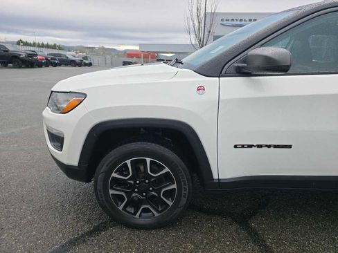 Used 2021 Jeep Compass Trailhawk image 18