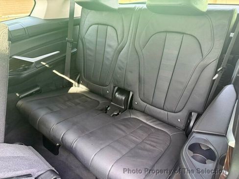 Used 2021 BMW X7 xDrive40i image 40