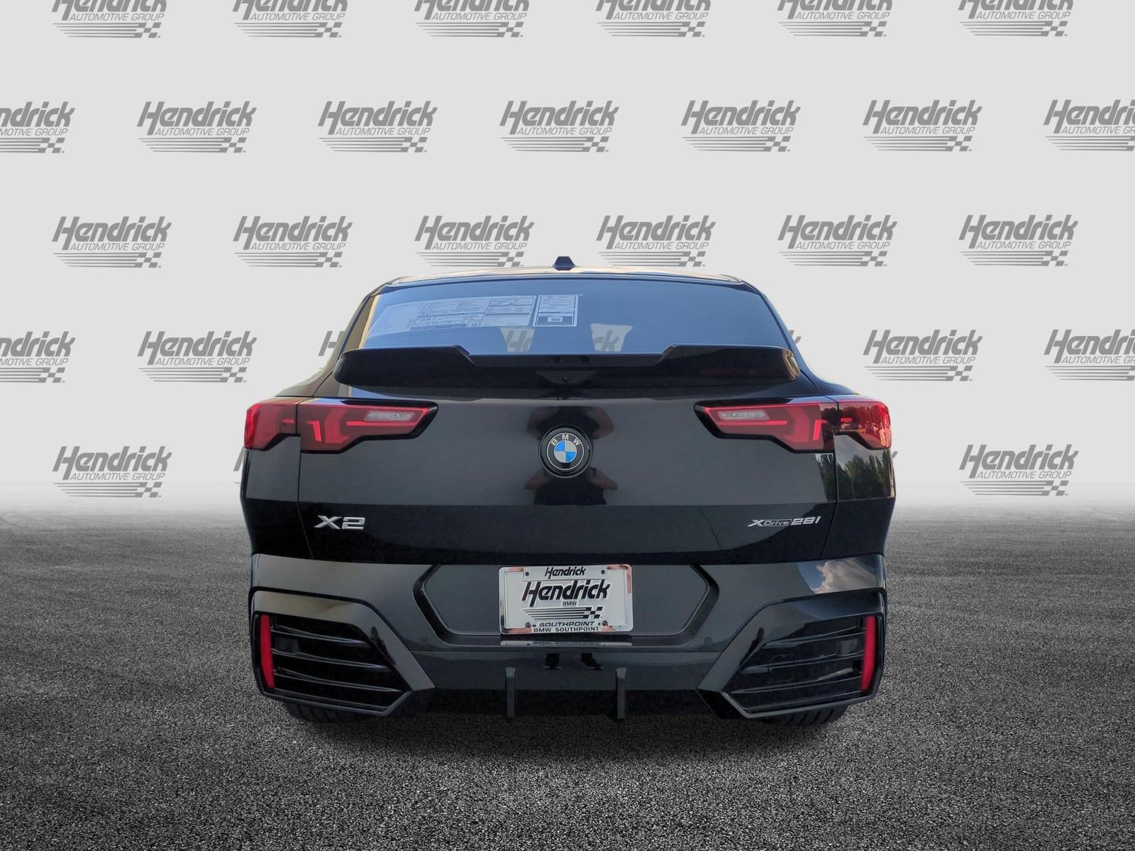 New 2027 BMW X2 xDrive28i AWD/4WD image 9
