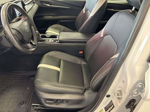 Certified 2025 Toyota Camry SE FWD image 15