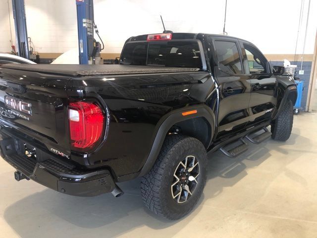 Certified 2024 GMC Canyon AT4X AWD/4WD image 3