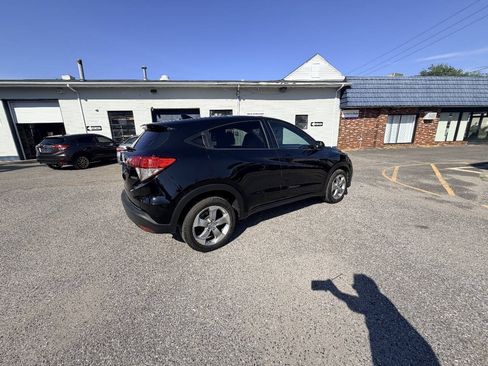 Used 2019 Honda HR-V LX image 23