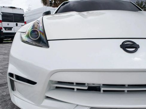 Used 2016 Nissan 370Z Coupe RWD image 22