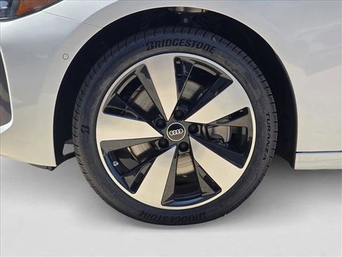 New 2025 Audi A5 2.0T Premium image 9
