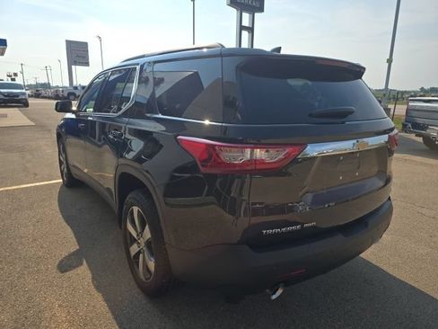 Used 2019 Chevrolet Traverse LT w/ LT Premium Package AWD/4WD image 12
