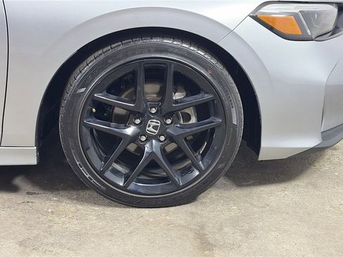 Used 2025 Honda Civic Sport image 10