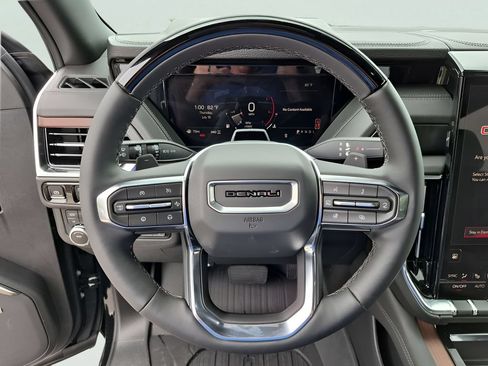 New 2026 GMC Yukon Denali w/ Advanced Technology Package AWD/4WD image 19