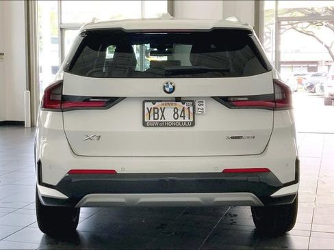 Used 2025 BMW X1 xDrive28i w/ Convenience Package image 4